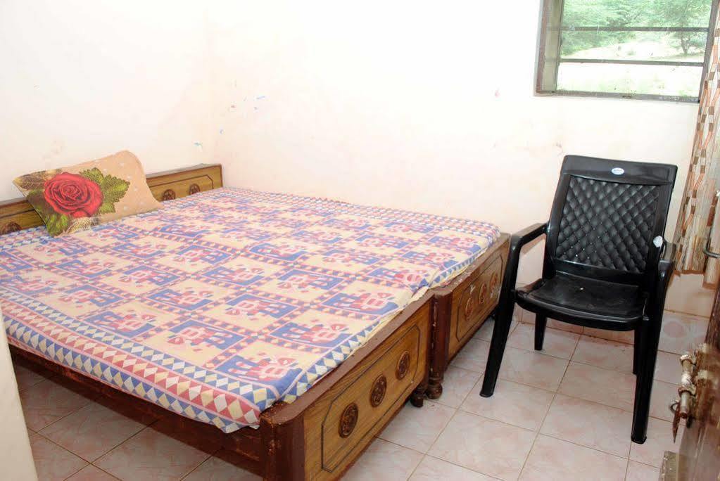 Hotel Hilltop Pushkar Esterno foto